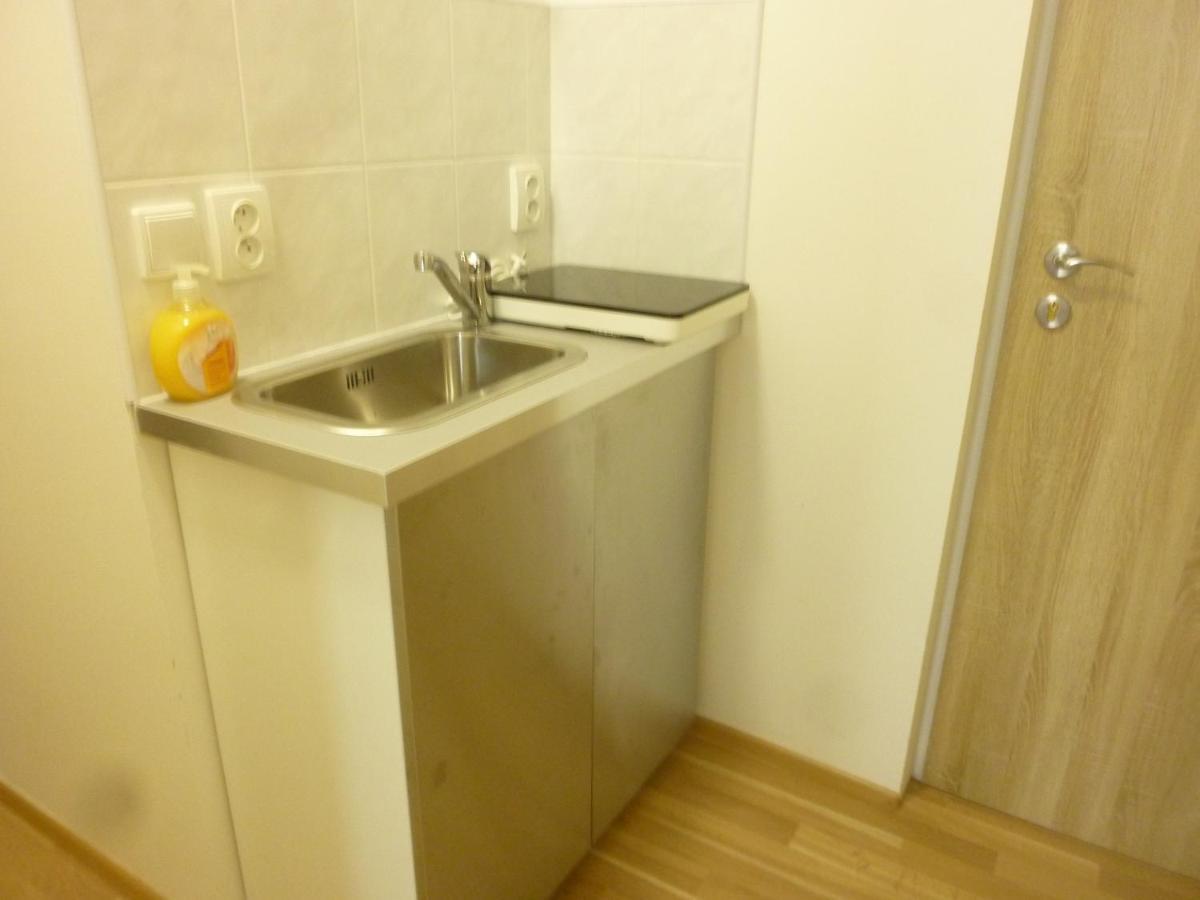 Apartment Van N 프라하 외부 사진